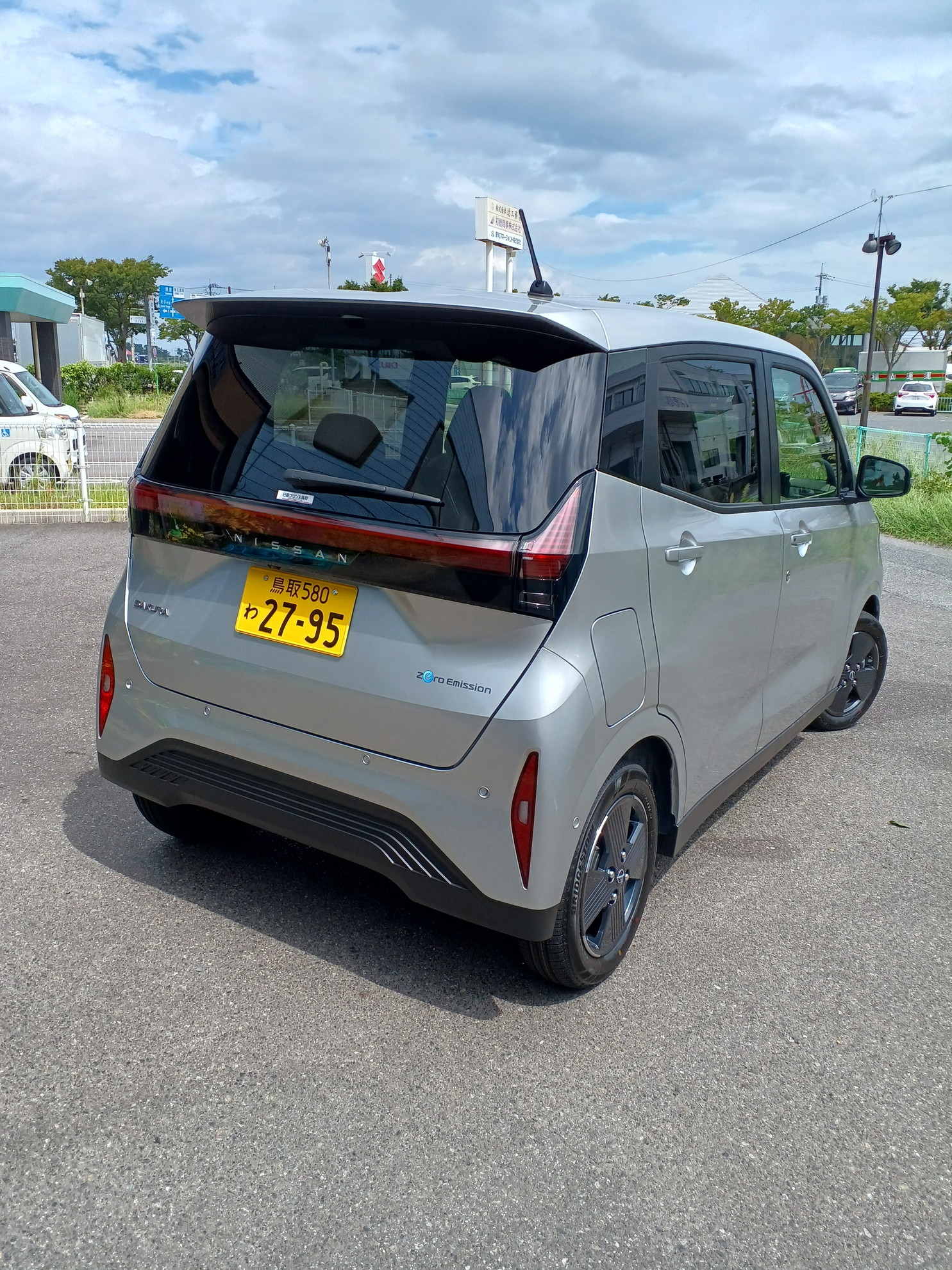日産 サクラ 2
