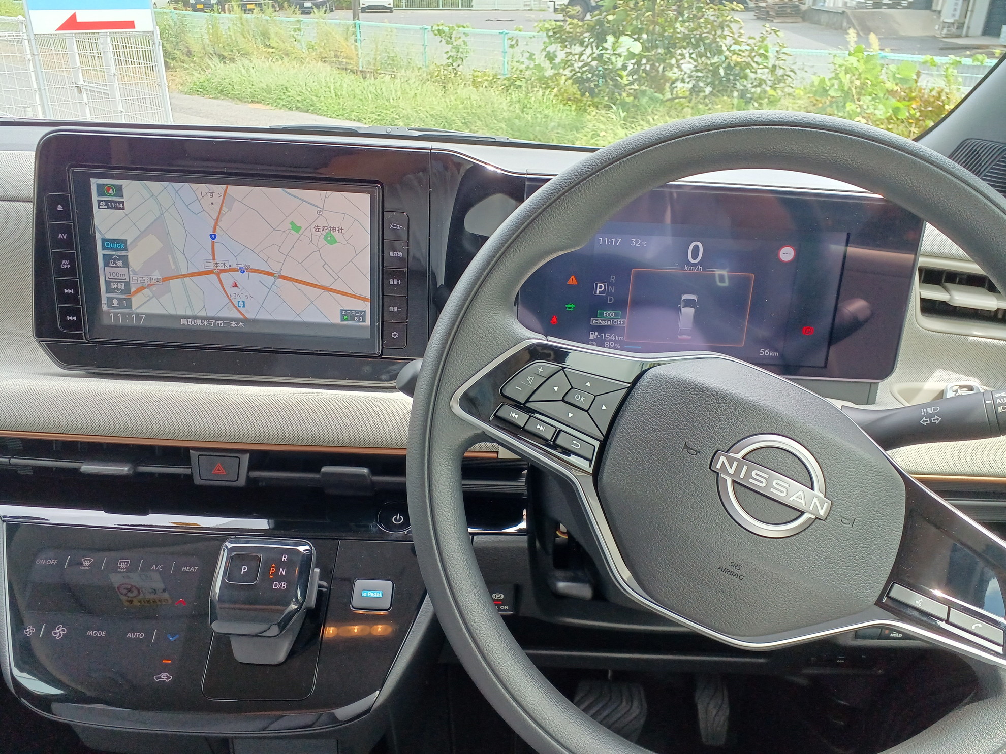 日産 サクラ 4